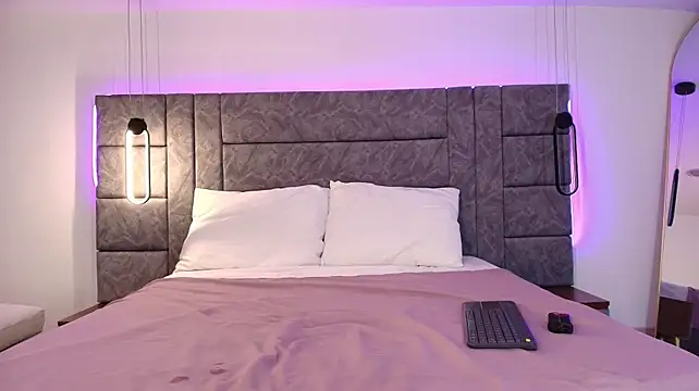 dhalia_lux_ webcam