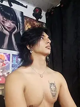 Seraphiell live cam on StripChat
