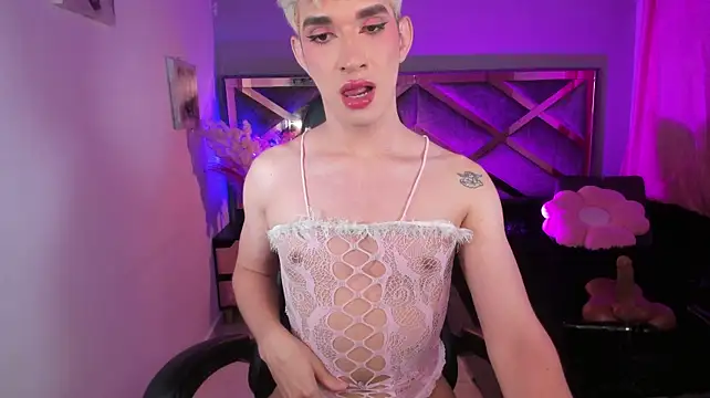Cherry_zayden_ webcam
