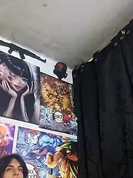 Seraphiell live cam on StripChat