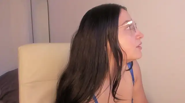 Ali_itcaduu webcam