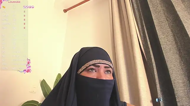 Layla_arabelle webcam