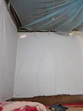BigAss-69 webcam