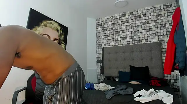 Juan_123__ webcam