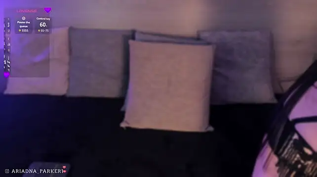 ariana__parker webcam