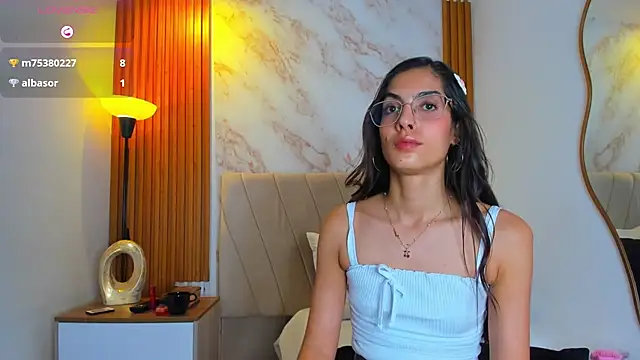 j_belle_ webcam