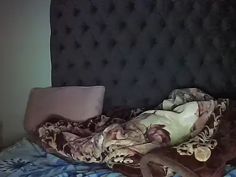 Puxxyclutt webcam