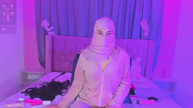 Nayla-Mouna webcam