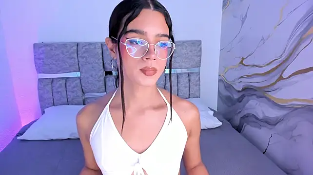 VictoriaMonroee_ webcam