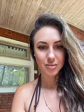 Bella-Grace webcam