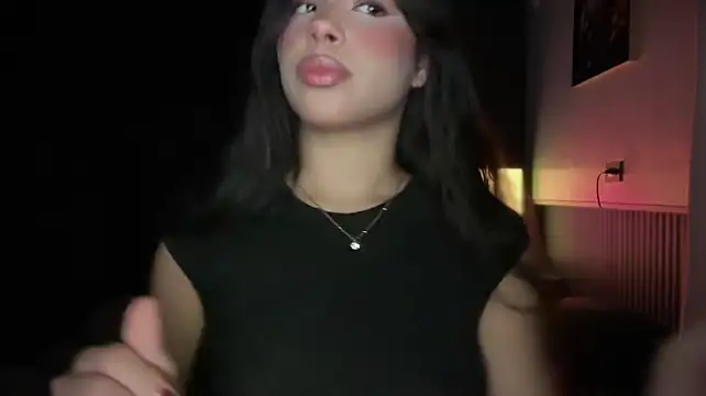 Angelinav7 webcam