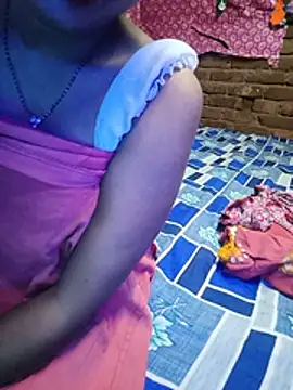 Hornybhabhi21 webcam