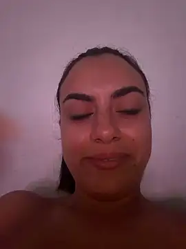 Elyza_Ibarra webcam