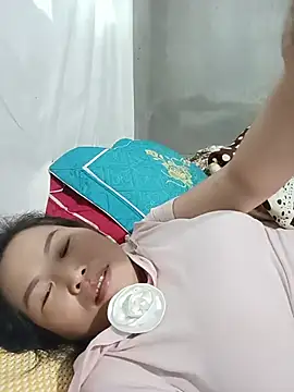 nana_nana99 webcam