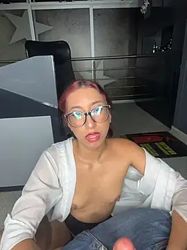 LacyLureXXX webcam