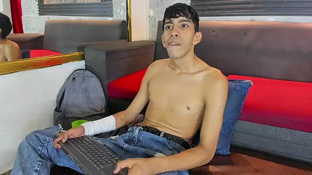 Jacke_Bless webcam