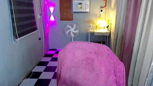 SanyaGirlx webcam