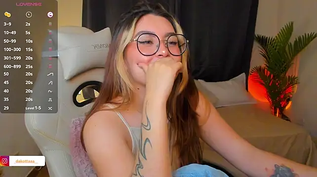 dakottaa_ webcam