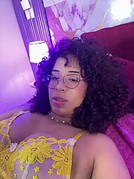 Woo_isDaphne webcam