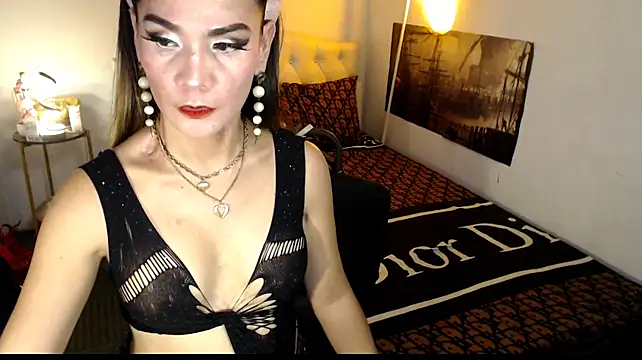 NinaDOM4CUM