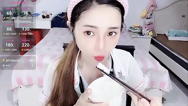 miaomiao-99 webcam