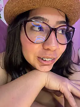 anni_ross webcam