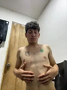 LatinBoysxxx webcam