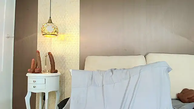 Tiifany_Baker webcam