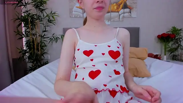Camilla_Kelly webcam