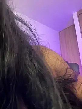 Alianaxlover_ webcam