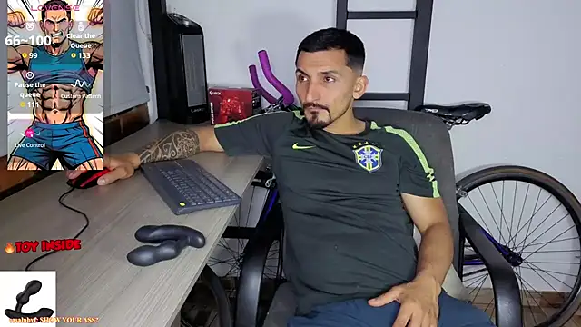 Marck_Muscle webcam
