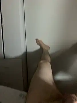 Erenn34 webcam