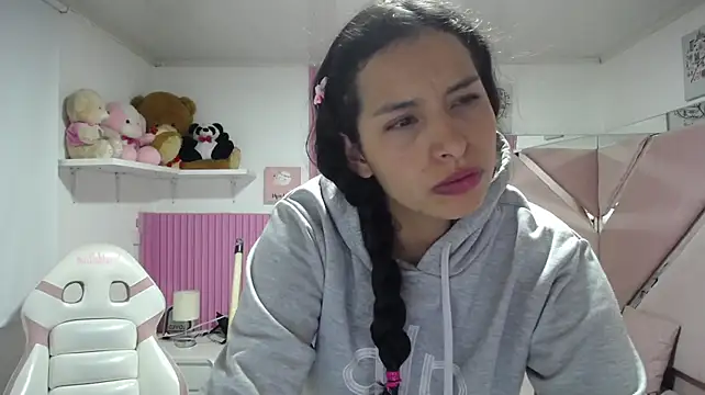 Mia_garcia28 webcam