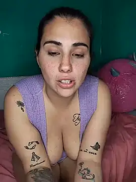 kariciasecreta webcam