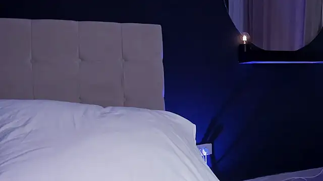 KaylaBenz webcam