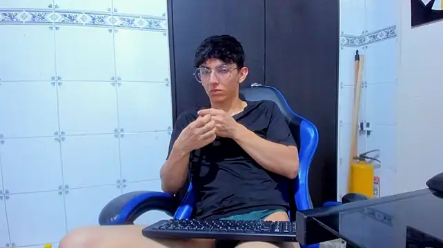 ElanGiraldo webcam