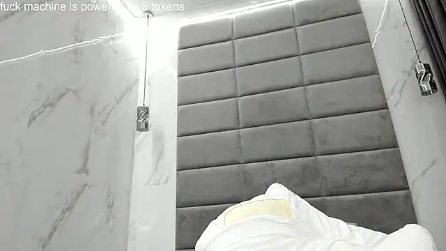 iris_barnes webcam