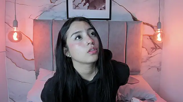 Leah_Brm webcam