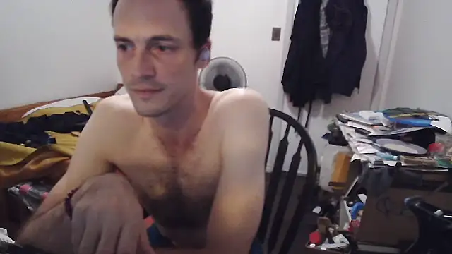 JohnnyMoves webcam