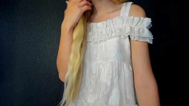 Asya_Almost webcam