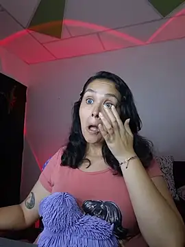Miss_kittyX webcam