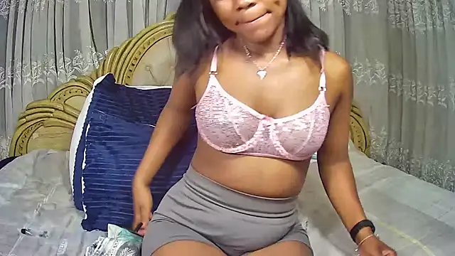 SexyCandybxx01 webcam