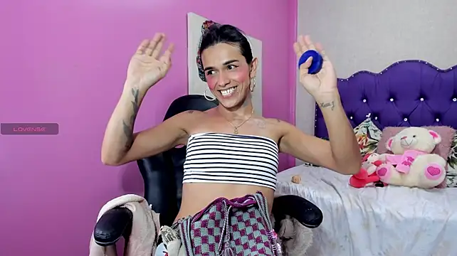 Mara_Summers webcam