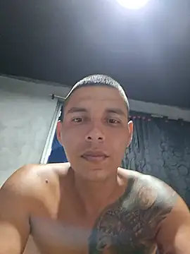 Andrezzz69 webcam