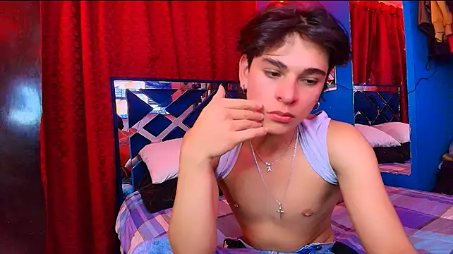 Luke_Howland webcam