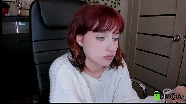 ElizaNik_ webcam