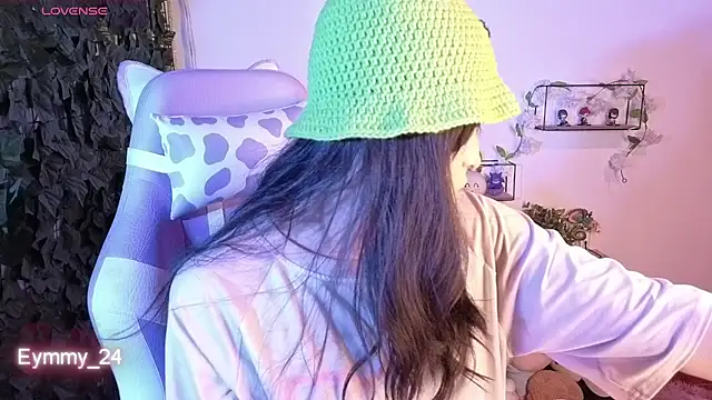 Eymmy_24 webcam