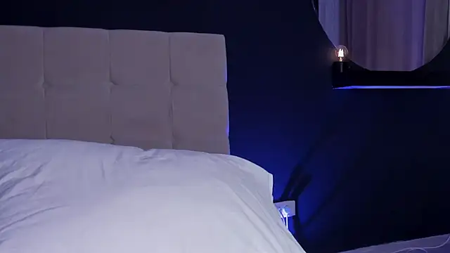 KaylaBenz webcam