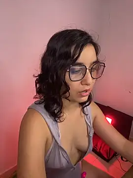 Kiri_Velvet webcam