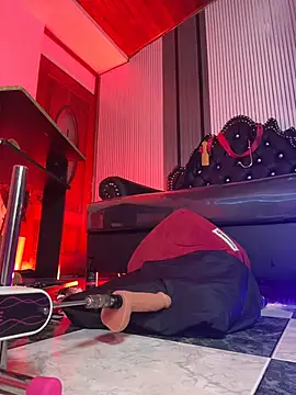 Slave_Ebony webcam